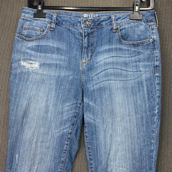 Stylus Womens Size 31/12 Blue Boyfriend Crop Jeans Light Wash Distressed Denim - Picture 9 of 12
